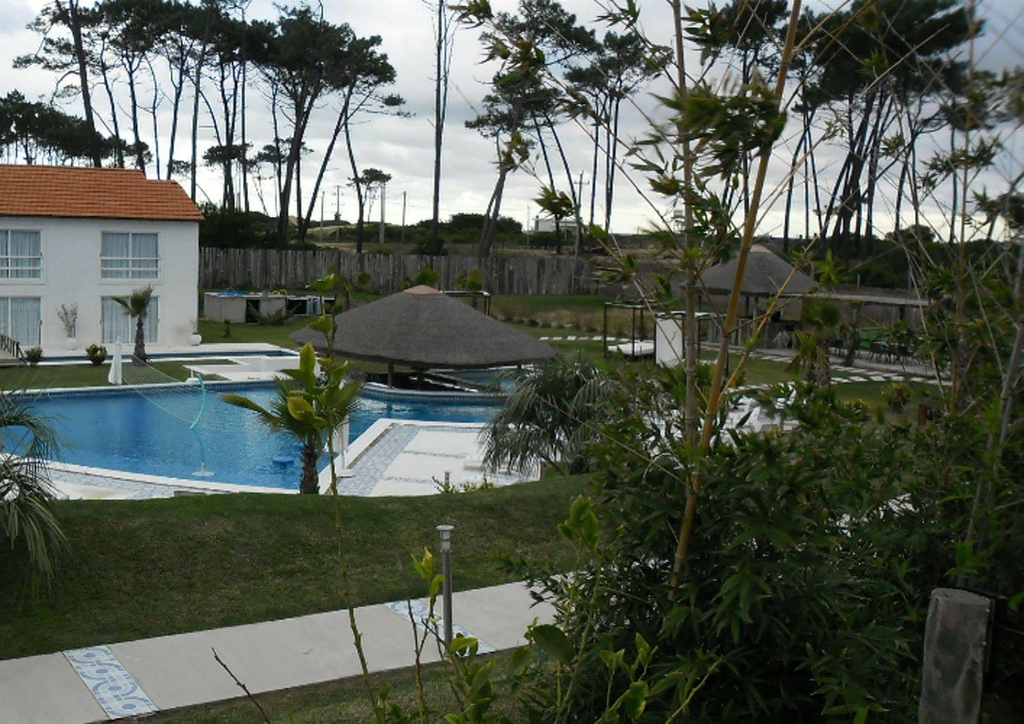 Punta Del Este Arenas Hotel Chihuahua Buitenkant foto