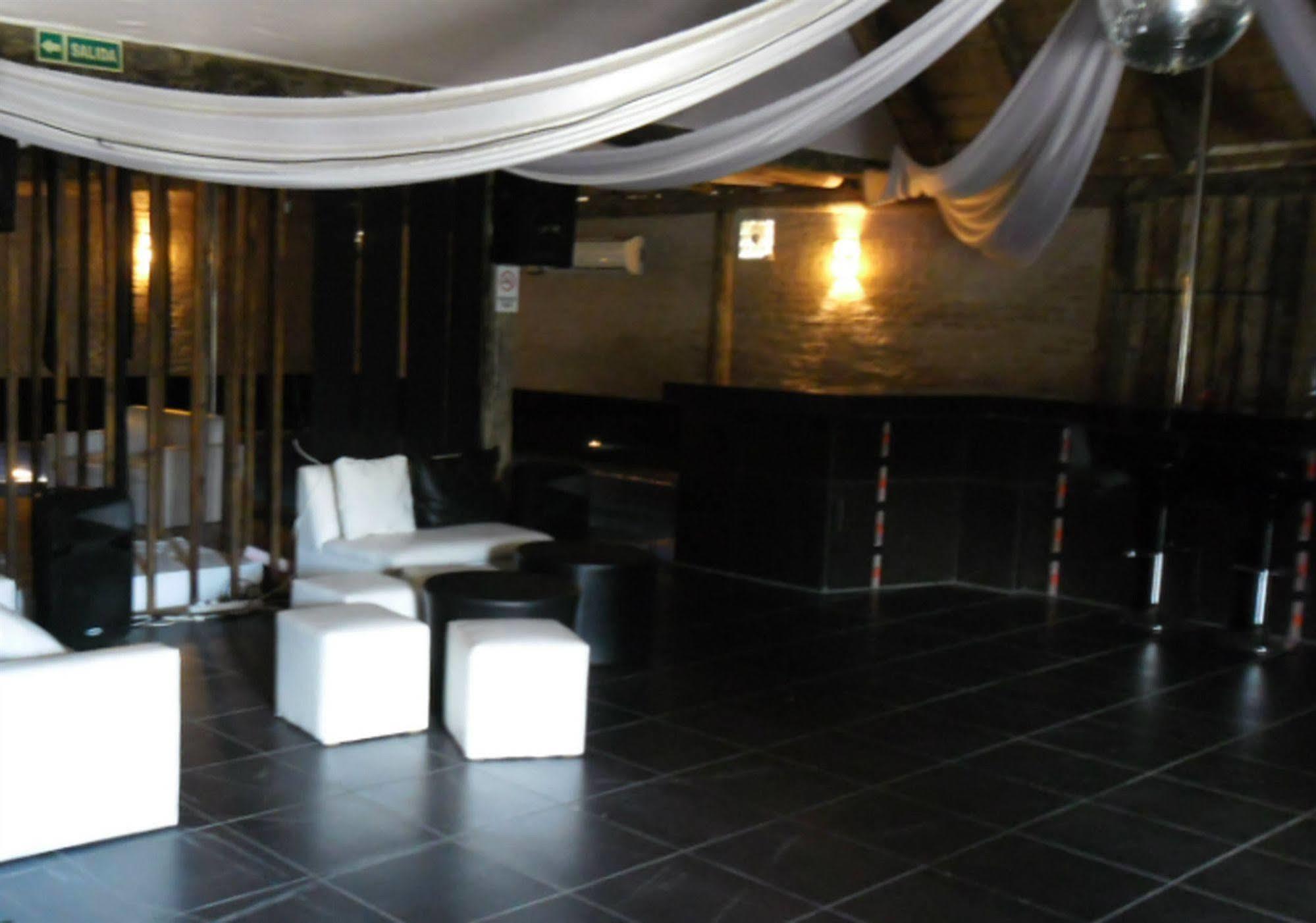 Punta Del Este Arenas Hotel Chihuahua Buitenkant foto